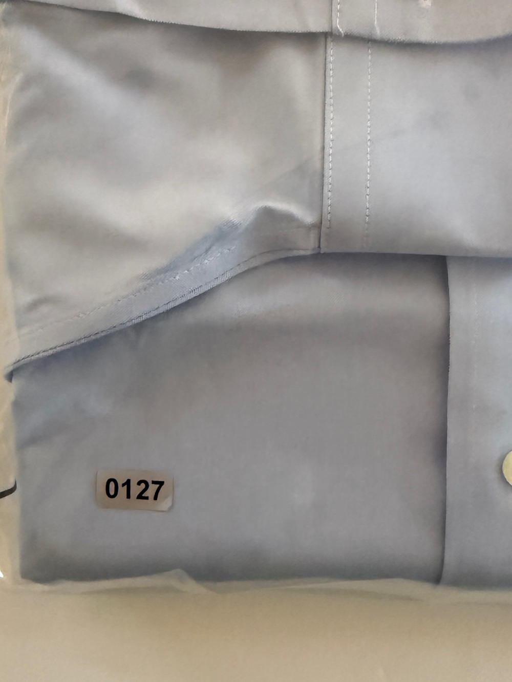 Brooks Brothers Madison Non-Iron Dress Shirt – Light Blue – 17.5 / 35 - Picture 6 of 6